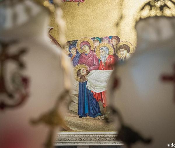 (Video) Drumul Crucii (Via Dolorosa) - cele 14 opriri legate de Patimile Domnului