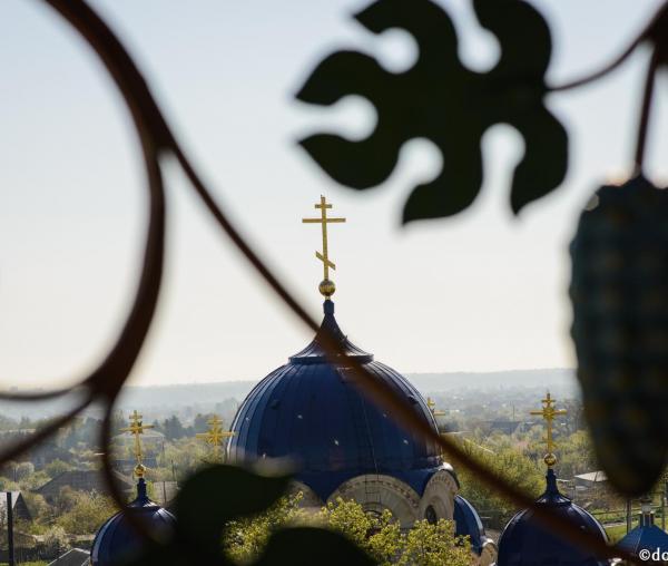 Noul-Neamț – una din cele mai mari mănăstiri din Republica Moldova (galerie FOTO)