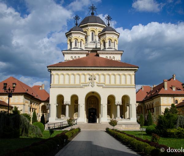 Catedrala Reîntregirii din Alba Iulia