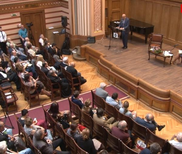 (Video) Medicină și religie în concepția medicului Irinel Popescu