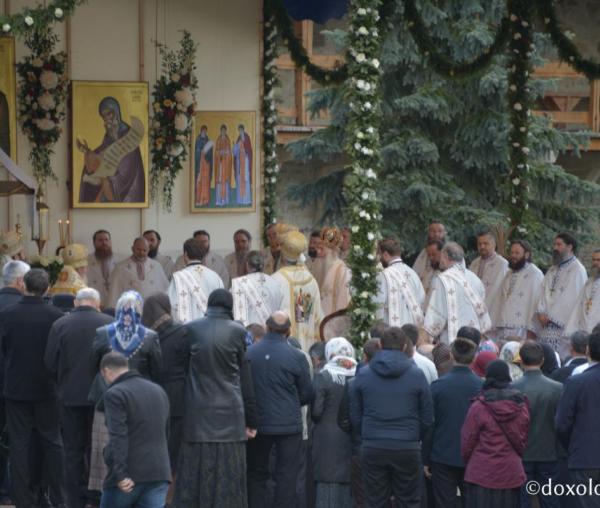 (Video) Prima prăznuire oficială a Sfântului Ierarh Iacob Putneanul