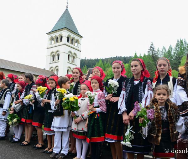 (Foto) Mănăstirea Putna: Primirea Părintelui Patriarh Daniel şi a delegaţiei oficiale