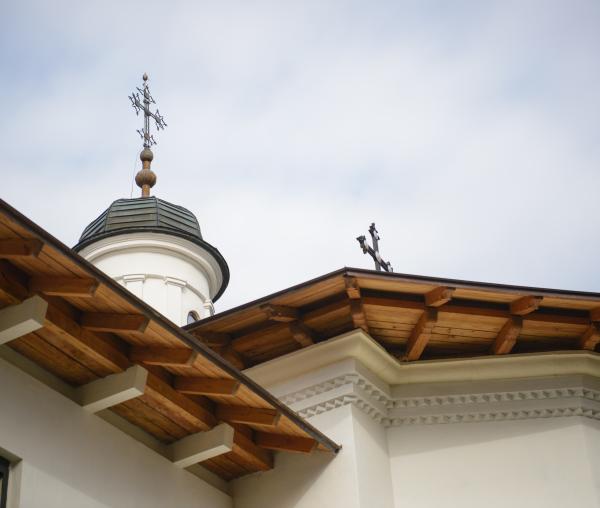 Paraclisul Sfinţii Apostoli - Mănăstirea Putna