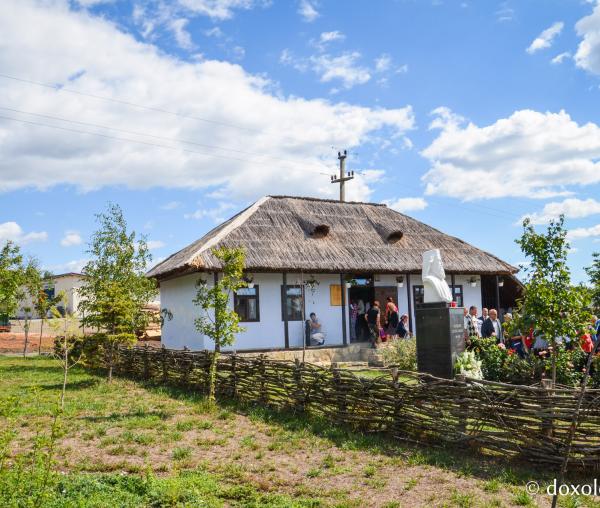 (Foto) Casa memorială „Teoctist Patriarhul” din Tocileni