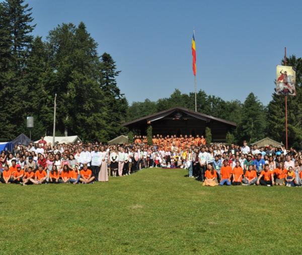 (Video) 700 de tineri și-au dat întâlnire în Poiana Nemțișor