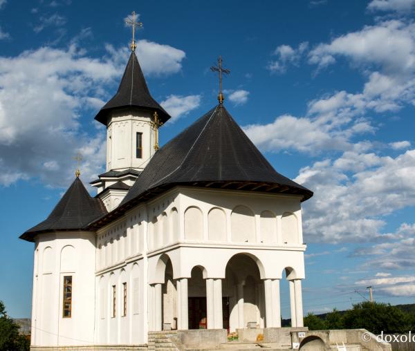 Schitul Sfântul Mina, Dumbrava