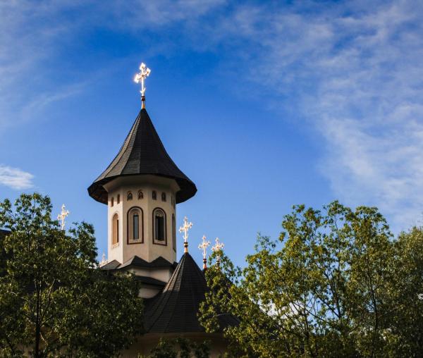 (Video) Biserica mare de la Sihăstria Putnei va fi sfințită pe 27 august
