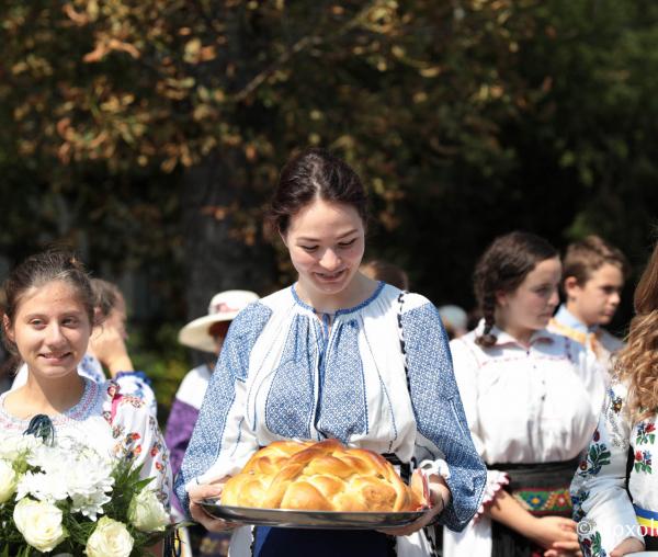 (Foto) Procesiunea „La Nicula colo-n deal”