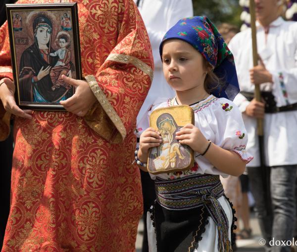 (Foto) Lăsaţi copiii să vină la Mine!