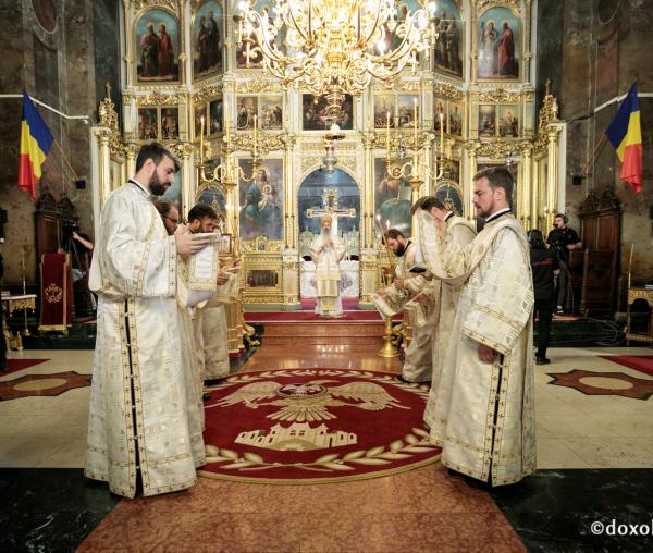Sfânta Liturghie arhierească în cadrul Festivalului de Muzică Bizantină de la Iași (Galerie FOTO)