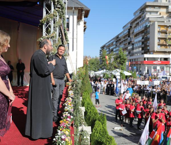 (Video) Voi sunteți Biserica! - Pr. Constantin Necula