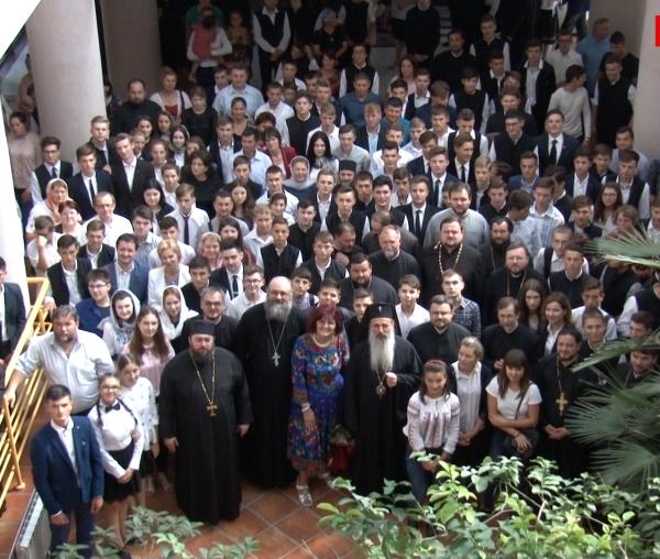 (Video) Binecuvântare arhierească la început de an școlar