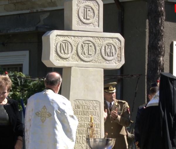 (Video) Cruce înălțată în cinstea eroilor români