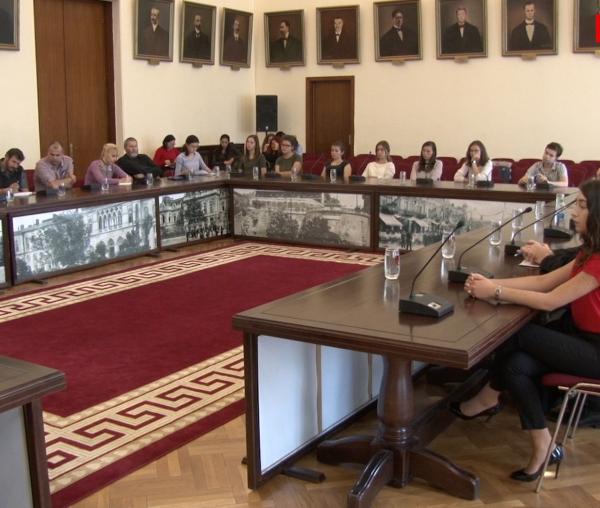 (Video) Dezbatere pe tema familiei la Primăria Iași