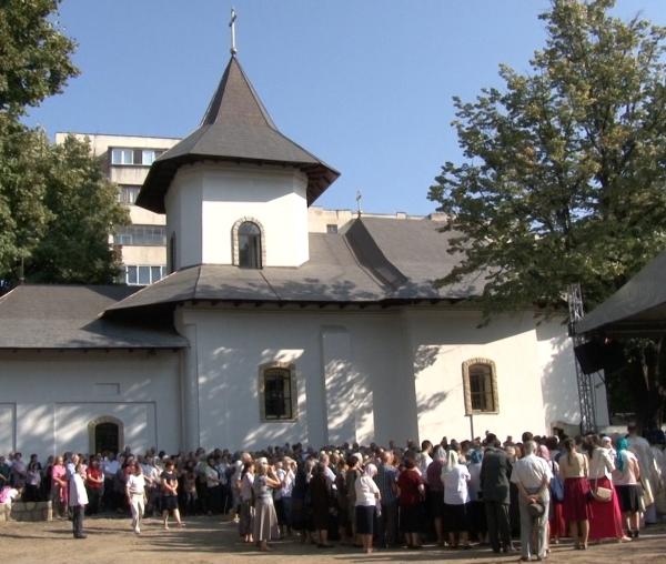 (Video) Resfințirea Bisericii Sfântul Nicolae – Ciurchi