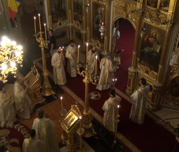 (Video) Liturghie Arhierească la începutul Festivalului de Muzică Bizantină de la Iași