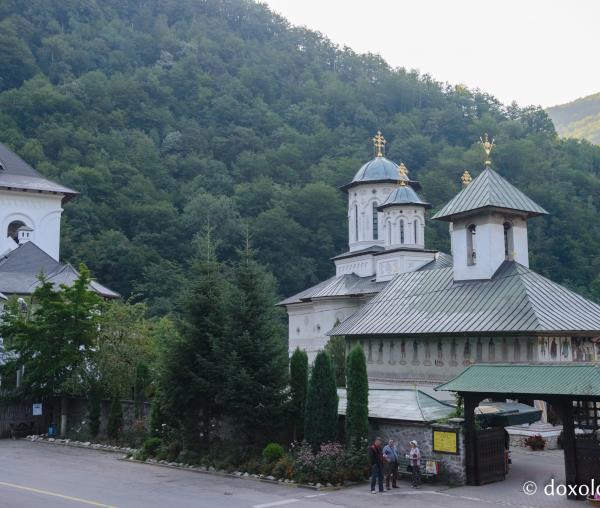 Mănăstirea Lainici