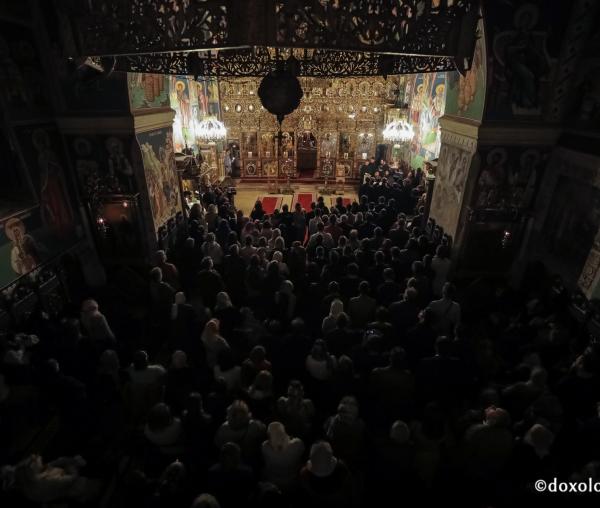 Slujba Privegherii pentru Acoperământul Maicii Domnului în cadrul Festivalului de Muzică Bizantină de la Iaşi (galerie FOTO)