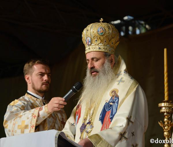 (Video) IPS Teofan: „Arhieria - act neîncetat de săvârșire a Dumnezeieștii Liturghii în fața Marelui Dumnezeu”