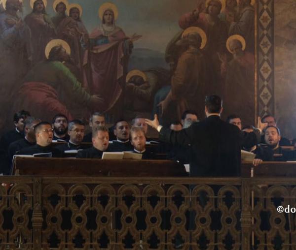 (Video) Heruvicul - Corul Arhiepiscopiei Romanului și Bacăului