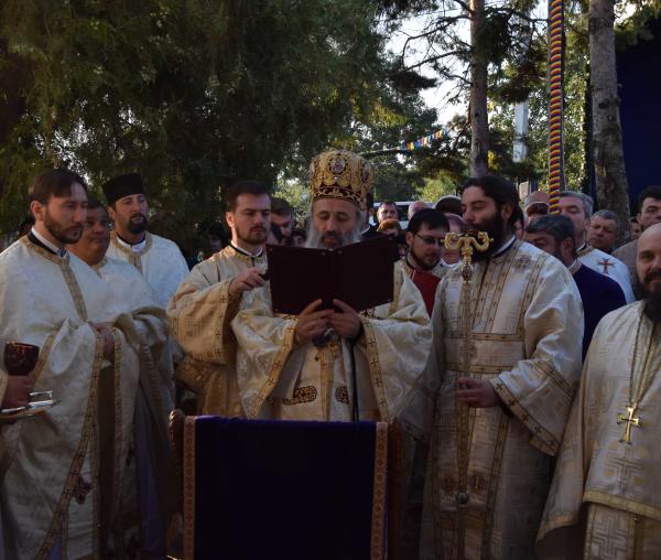 (Video) Resfințirea bisericii din Mogoșești, jud. Iași