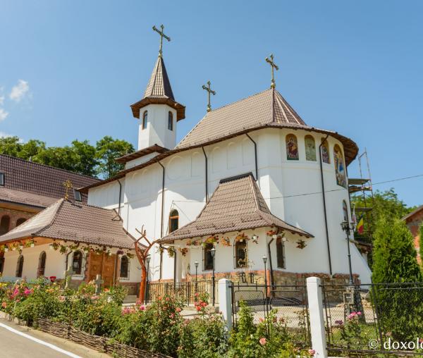 (Foto) Mănăstirea Giurgeni – Roman