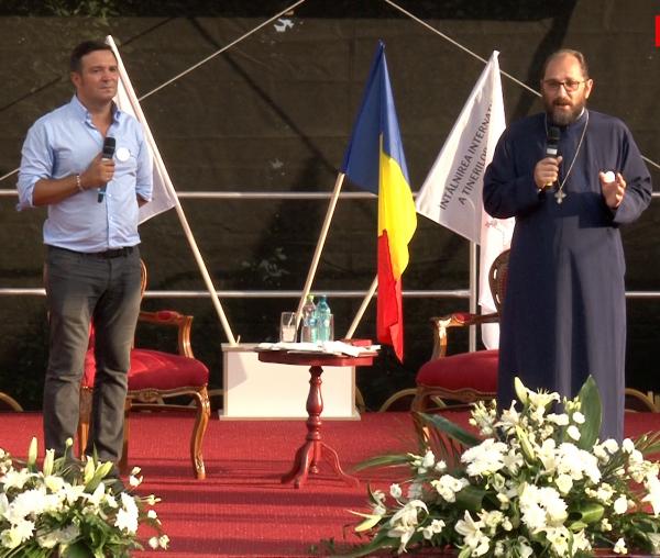 (Video) „Adevărata libertate este să-L ai pe Hristos. Luaţi-L din Biserică şi hrăniţi-vă!” – Părintele Constantin Necula