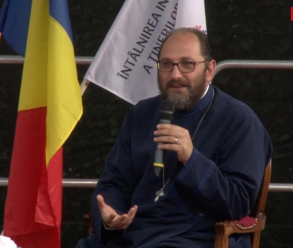 (Video) „Luaţi-vă soţi curajoşi, care să poată iubi până la capăt!” – Părintele Constantin Necula
