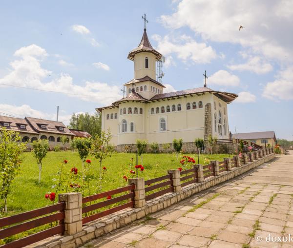 Mănăstirea „Sfântul Ștefan cel Mare” Slănic