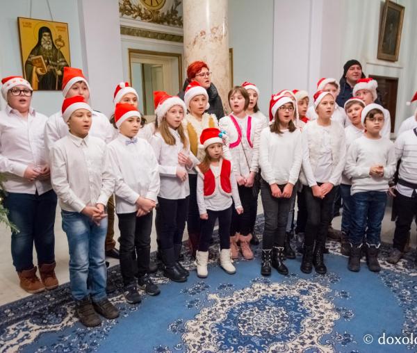 Colindători la Reședința Mitropolitană 2017 – Şcoala „Alexandru Vlahuţă” din Iaşi, clasa a IV-a