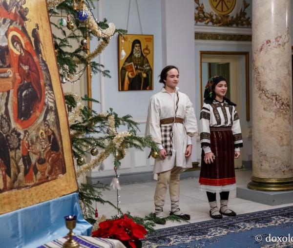 Colindători la Reședința Mitropolitană 2017 – Familia Smoc