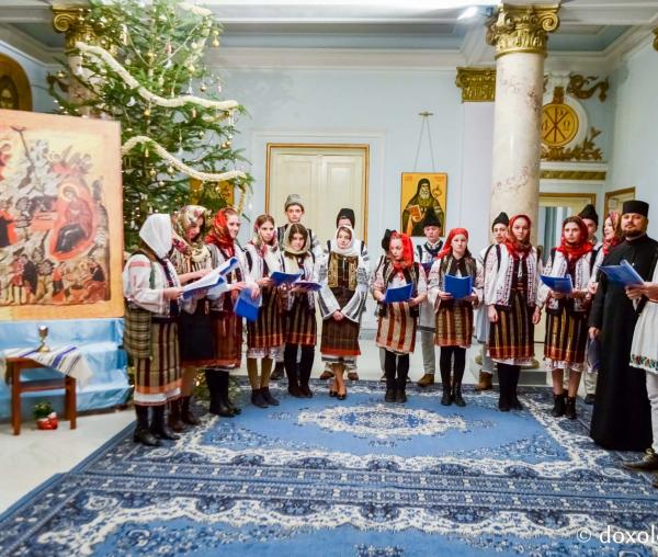Colindători la Reședința Mitropolitană 2017 – Parohia Galu