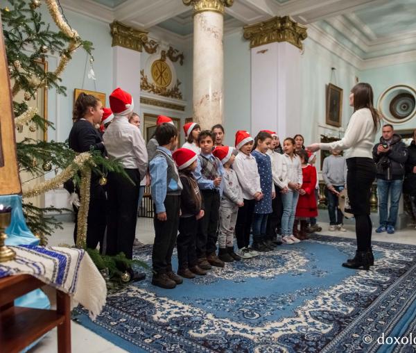 Colindători la Reședința Mitropolitană 2017 – Centrele de zi pentru copii „Sfânta Marina” şi „Sfântul Stelian”