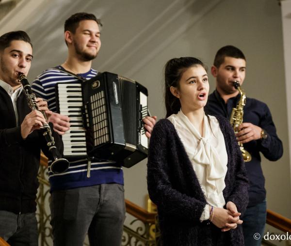 Colindători la Reședința Mitropolitană 2017 – Grup vocal-instrumental