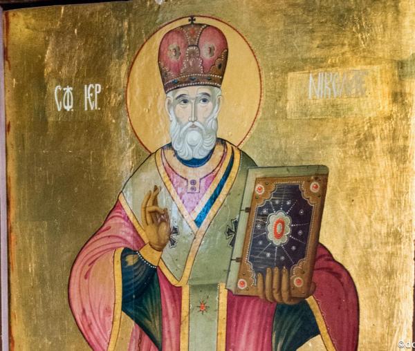 (Audio) „Sfântul Ierarh Nicolae - model al iubirii faţă de Dumnezeu şi de semeni” - Arhimandritul Dosoftei Şcheul