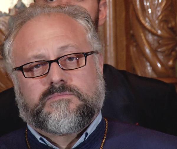 (Video) „Vin colindătorii” și „La fereastra cu gutuie” - Corala Armonia