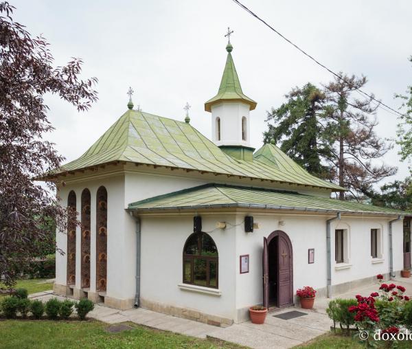 (Foto) Mănăstirea de pe Colina Bucium a Iașului