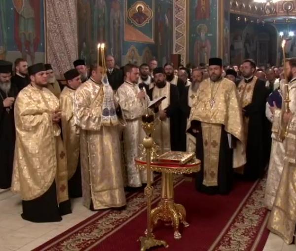 (Video) Te Deum de mulțumire pentru toată facerea de bine primită de la Dumnezeu Catedrala Episcopală din Huși, Sâmbătă, 21 octombrie 2017