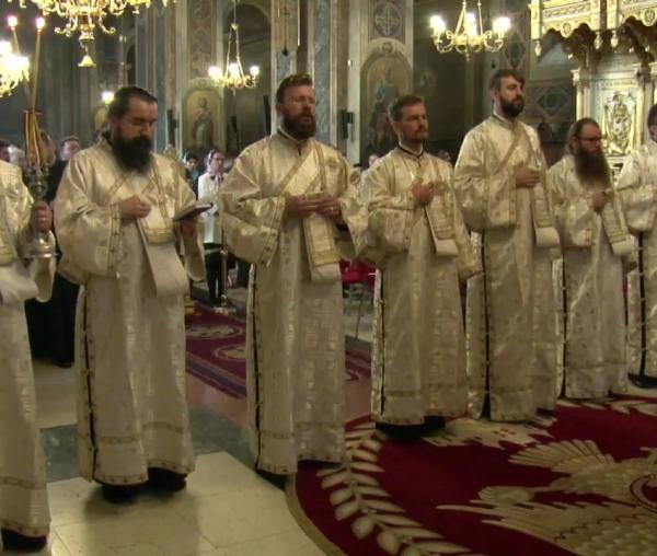 (Video) Sfânta Liturghie din cadrul Festivalului de Muzică Bizantină de la Iași - Catedrala Mitropolitană din Iași