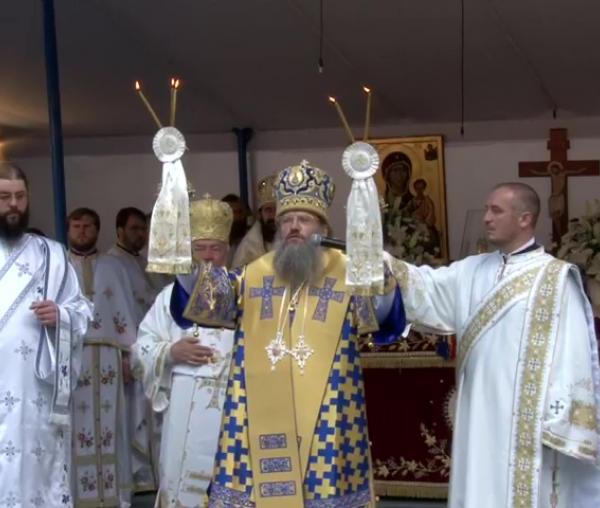 (Video) Sfânta Liturghie a Adormirii Maicii Domnului - Mănăstirea Nicula, partea I