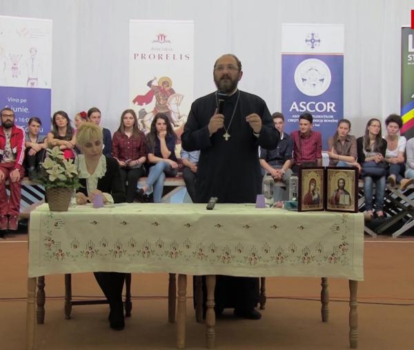 (Video) Pr. Constantin Necula: „Trebuie să recunoaştem cu toţii: ne e dor de copilăria în care am învăţat să fim copii”