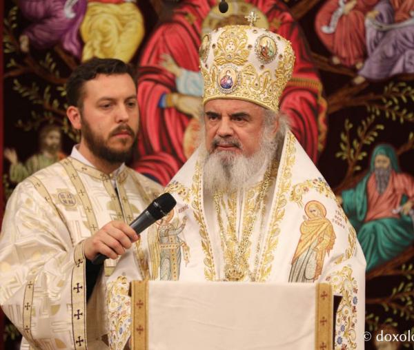 (Video) „Unitatea de credință și de neam se întărește prin lumina și rugăciunile sfinților” – Cuvântul Patriarhului României la canonizarea Sfinților Iosif cel Milostiv și Gheorghe Pelerinul