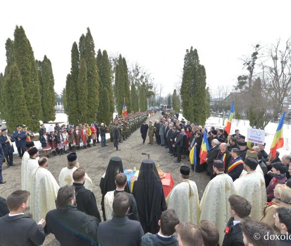Rugăciuni și momente solemne în cinstea înfăptuitorilor Unirii cu Basarabia (Galerie FOTO)
