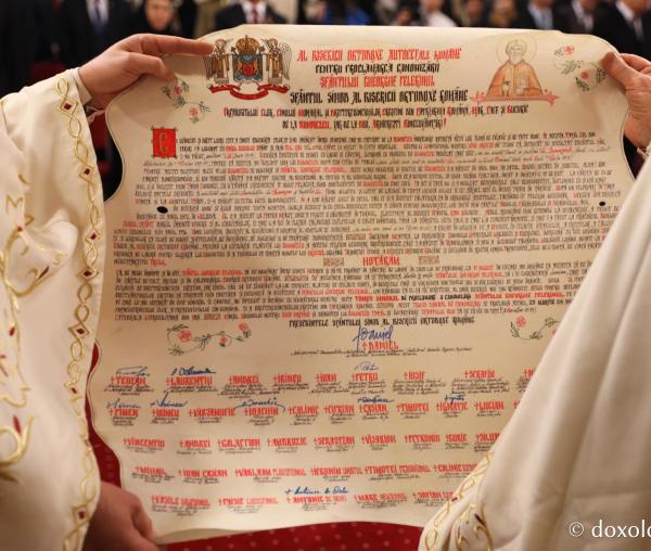 (Video) Citirea Tomosurilor Sinodale de Proclamare a Canonizării Sfinților Iosif cel Milostiv, Mitropolitul Moldovei și Gheorghe Pelerinul