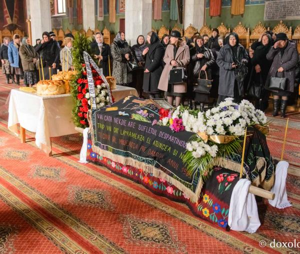 Înmormântarea părintelui Vartolomeu Florea (Galerie FOTO)