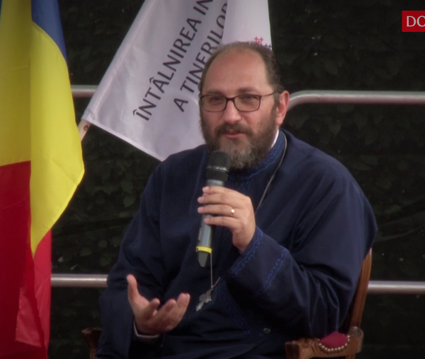 (Video) Băieţelul care a murit şi a înviat împreună cu Hristos în noaptea de Paşti