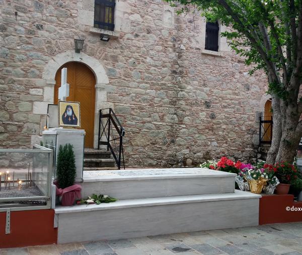 (Video) Mormântul Sfântului Iacov Tsalikis