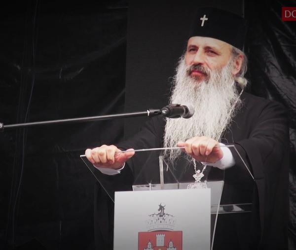 (Video) „Dumnezeu vrea să vă împliniți în cariera voastră” - IPS Teofan
