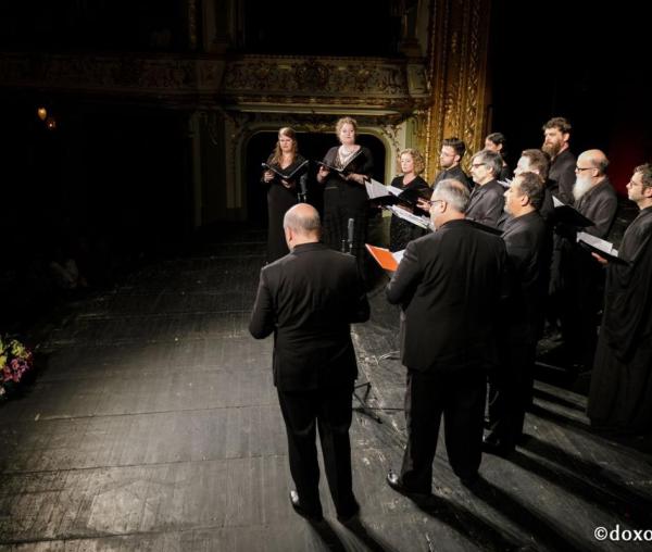(Video) Ansamblul „Capella Romana” - Crucii Tale ne închinăm, Slavă..., Și acum..., Puternic
