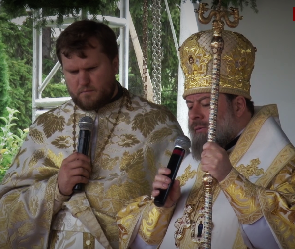 (Video) „Să ne stăruim să trăim după Evanghelie” - IPS Mitrofan